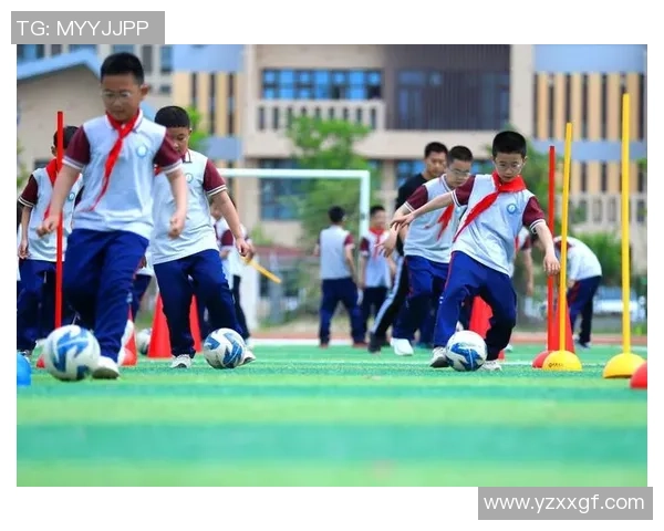 快乐足球启航小学足球社团的成长与发展之路